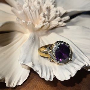 Vintage Estate Amethyst Silver 18K Gold overlay Cocktail Ring Size 7 6.4 GRAMS